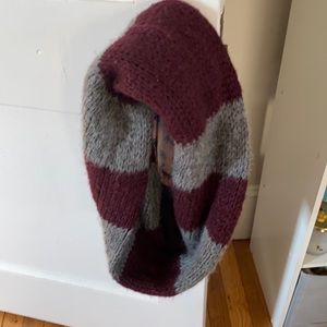 Forever 21 Infinity scarf